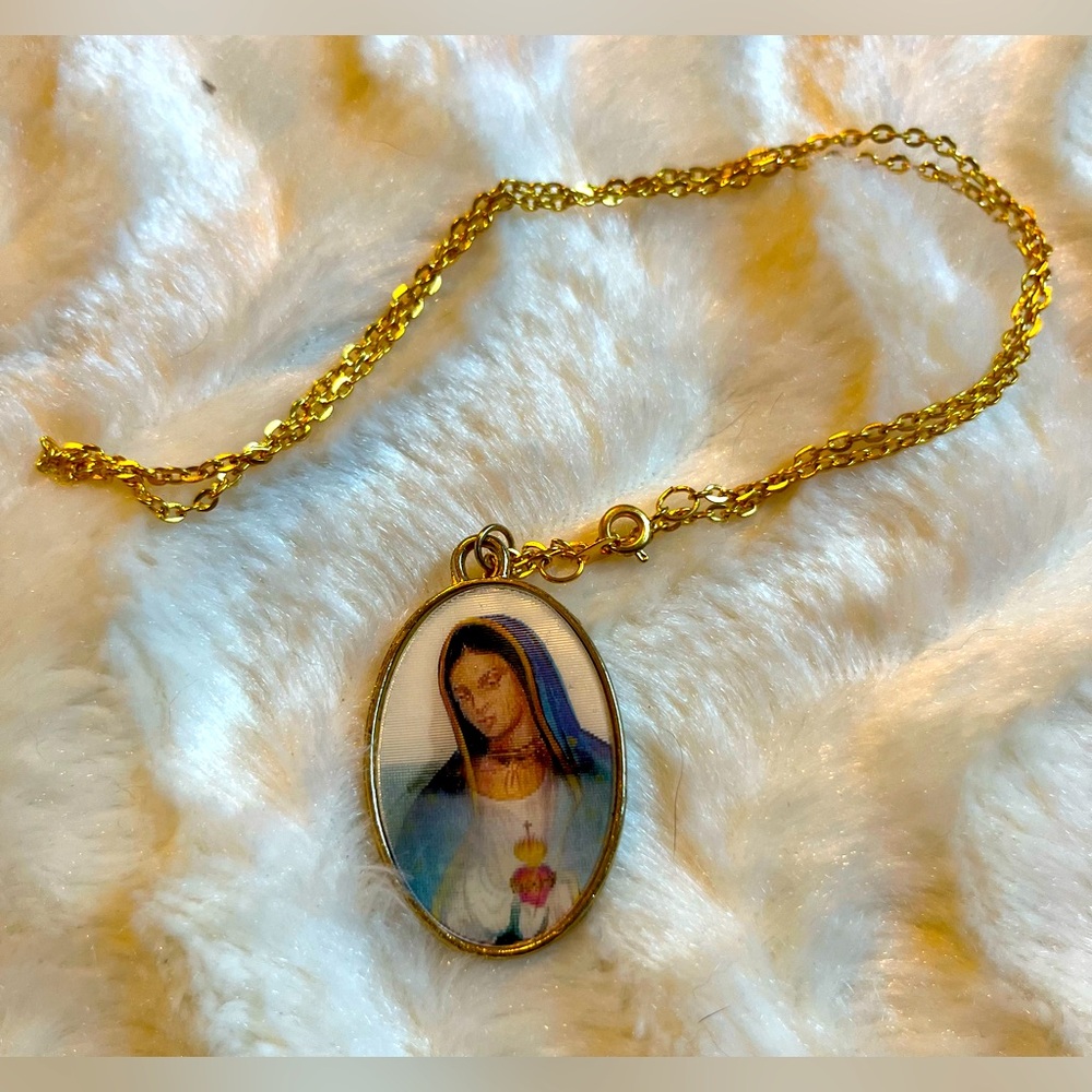 Holographic mother, Mary and Jesus cross necklace